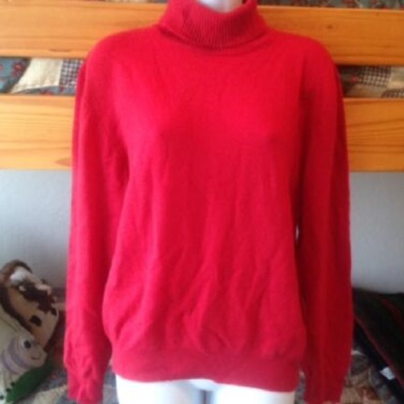Casual Corner Signature *CHERRY RED Turtleneck Sweater * 100% CASHMERE * L * EUC - Picture 1 of 3